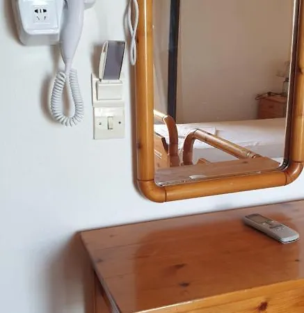 アパートホテル Sunset Bay 3*